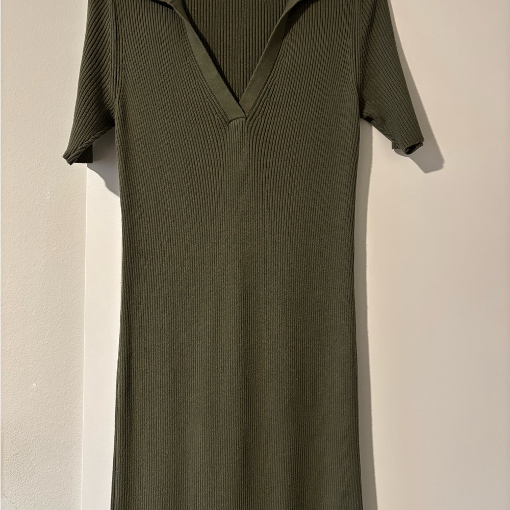 Banana Republic wardrobe, basics Olive Midi Dress